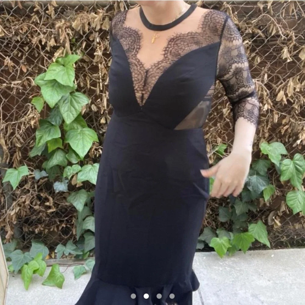 Three Floor black lace and mesh cutout sexy little black evening dress - Picture 4 of 4